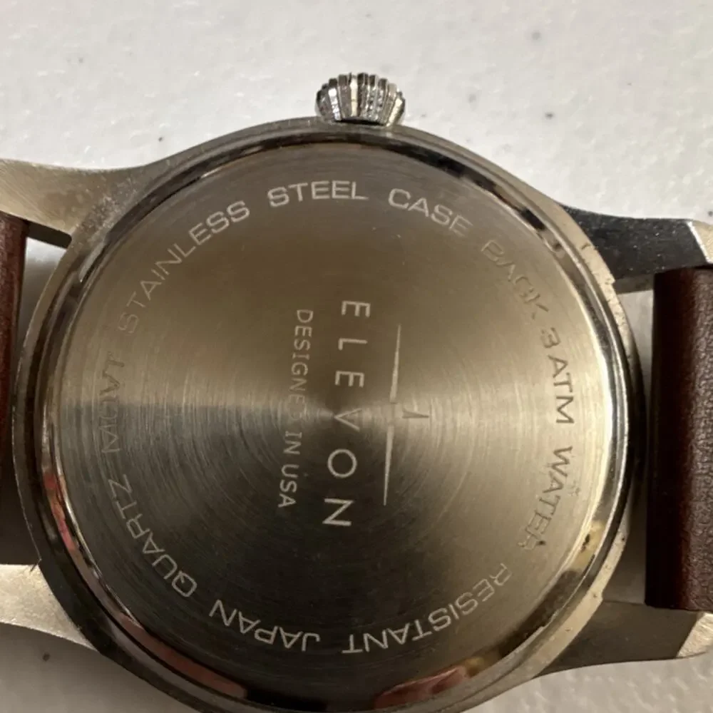 Elevon Men's Watch Black Dial 42mm Case New Band & Battery 22mm Leather (B26)